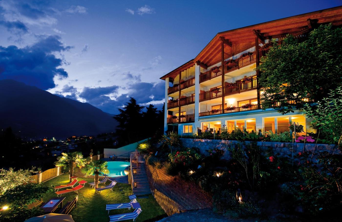 Hotel-Garni Ehrenfels シェーナ エクステリア 写真